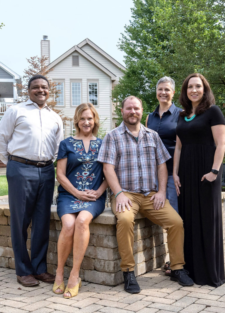 Lonnemann Team | Find a Realtor in Indianapolis, IN | Real Estate Agents | Selling a House | Buy a House | Realtors near me | What is my home worth? | How much house can I afford?